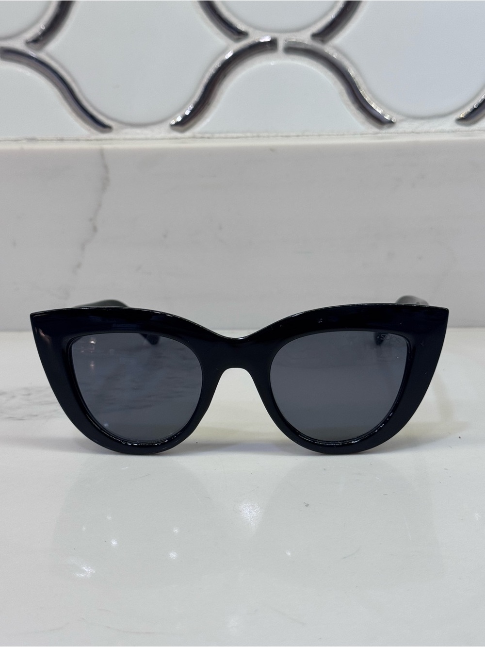 Classic Black Cat-Eye Sunglasses for Women
